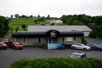 Ron's Automotive logo