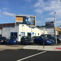 Unique Auto Sales Inc. logo